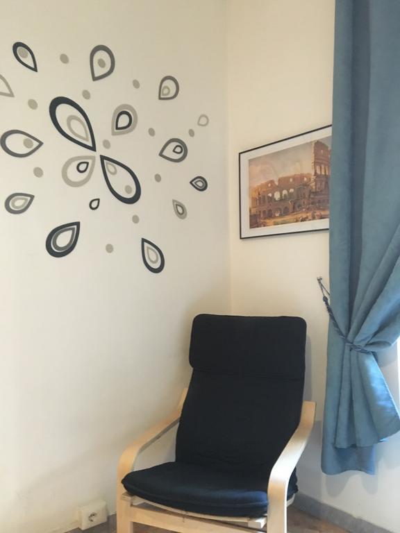 Delightful Apartment 100 Meters From The Colosseum Zewnętrze zdjęcie