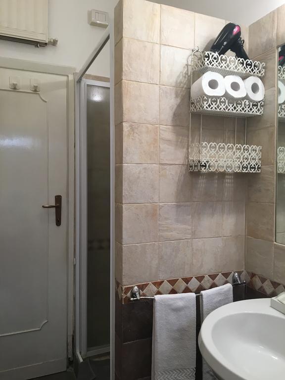 Delightful Apartment 100 Meters From The Colosseum Zewnętrze zdjęcie